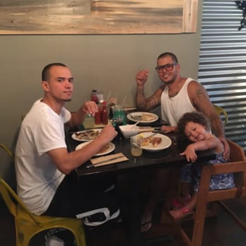 The Pan - Family and friends at our favorite place - Pizza Near Me - Long Beach, California