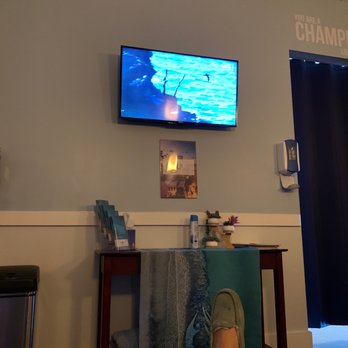 Holistic Hydration - Relaxing atmosphere. Comfortable chairs - Medical Spas Near Me - Vestavia Hills, Alabama
