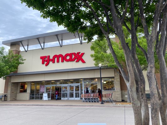 TJ MAXX - Updated April 2025 - 41 Photos & 39 Reviews - 160 E Stacy Rd