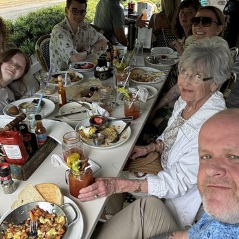 Blueberry’s Grill - Good for large groups - Breakfast & Brunch Near Me - Wilmington, North Carolina