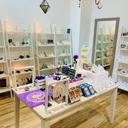 Crystal Joys - Tarot Card and Zodiac Section