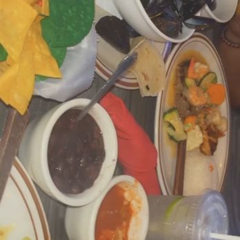 Las Placitas - Salvadoran Near Me - Washington, DC, District of Columbia