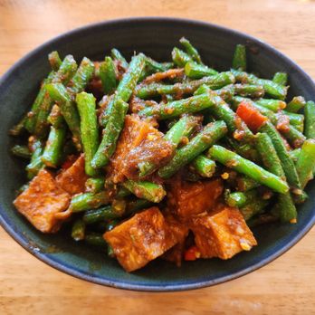 Ari's Thai Eatery - Spicy Prik King with Tofu - Thai Near Me - Azusa, California Ari's Thai Eatery - Spicy Prik King with Tofu - Thai Near Me - Azusa, California
