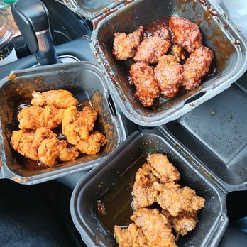 Dave's Hot Chicken - Flight of Saucy Bites - Chicken Shop Near Me - Ankeny, Iowa Dave's Hot Chicken - Flight of Saucy Bites - Chicken Shop Near Me - Ankeny, Iowa