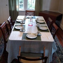 Holly Hill Inn