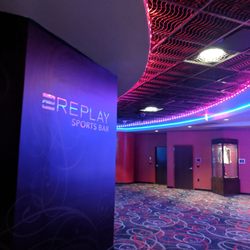 REPLAY Sports Bar - REPLAY
