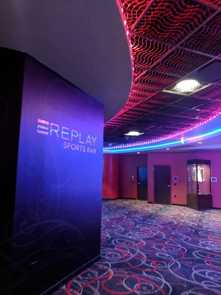 REPLAY Sports Bar Logo