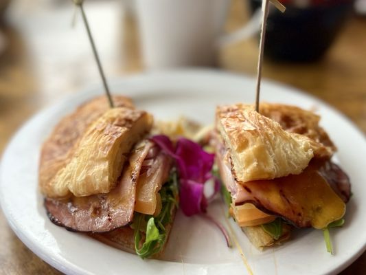 Island Lava Java by null