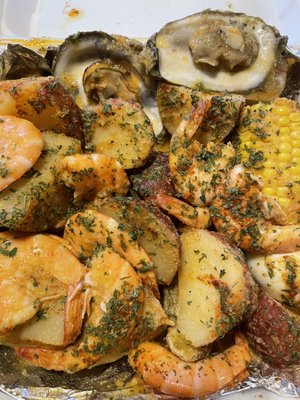 Geechie Garlic Crabs & Seafood by null