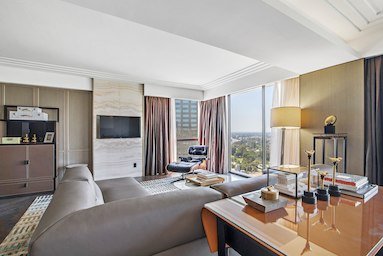 Sheraton Universal Hotel by null