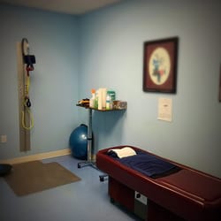 Delaware Injury Care LLC - Hydro massage table for neck and back injuries
