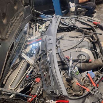 Hi Quality Motors - Auto Repair Near Me - Sherman Oaks, California Hi Quality Motors - Auto Repair Near Me - Sherman Oaks, California