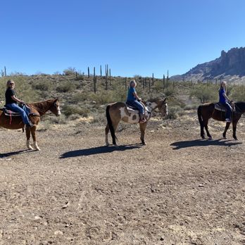 Superstitions OK Corral Stables - Horseback riding at Ok Corral - Horseback Riding Near Me - Apache Junction, Arizona