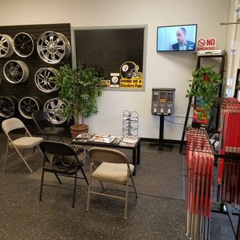 Superior Mobile Auto Glass - The waiting area. - Auto Glass Services Near Me Superior Mobile Auto Glass - The waiting area. - Auto Glass Services Near Me