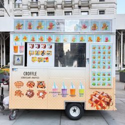 NYPD - Midtown North Precinct - Illegal vendor