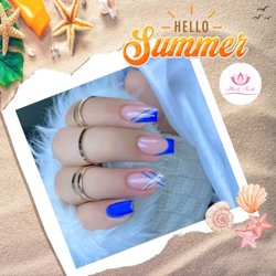 Nail Tech