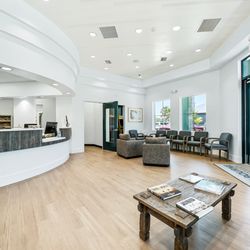 Melbourne Orthodontics- Dr. Chad R. Reddick - Waiting room