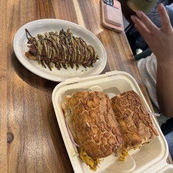 Roast & Toast Cafe - Pistachio Nutella Twist - Cafes Near Me - Berkeley, California Roast & Toast Cafe - Pistachio Nutella Twist - Cafes Near Me - Berkeley, California