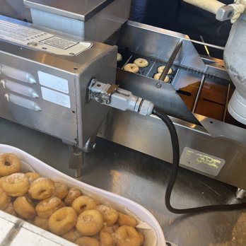 Trish's Mini Donuts - Donuts Near Me - San Francisco, California Trish's Mini Donuts - Donuts Near Me - San Francisco, California