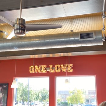 Raising Cane's Chicken Fingers - Fast Food Near Me - Katy, Texas