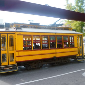 Main Street Trolley - Transportation Near Me - Memphis, Tennessee