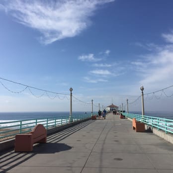 Manhattan Beach Pier - Local Flavor Near Me - Manhattan Beach, California Manhattan Beach Pier - Local Flavor Near Me - Manhattan Beach, California