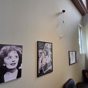 Cafe de Paris - Cafes Near Me - Apple Valley, Minnesota