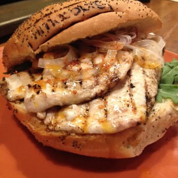 Timesburg Paris - Pollo piri piri - Burgers Near Me - Barcelona, B Timesburg Paris - Pollo piri piri - Burgers Near Me - Barcelona, B