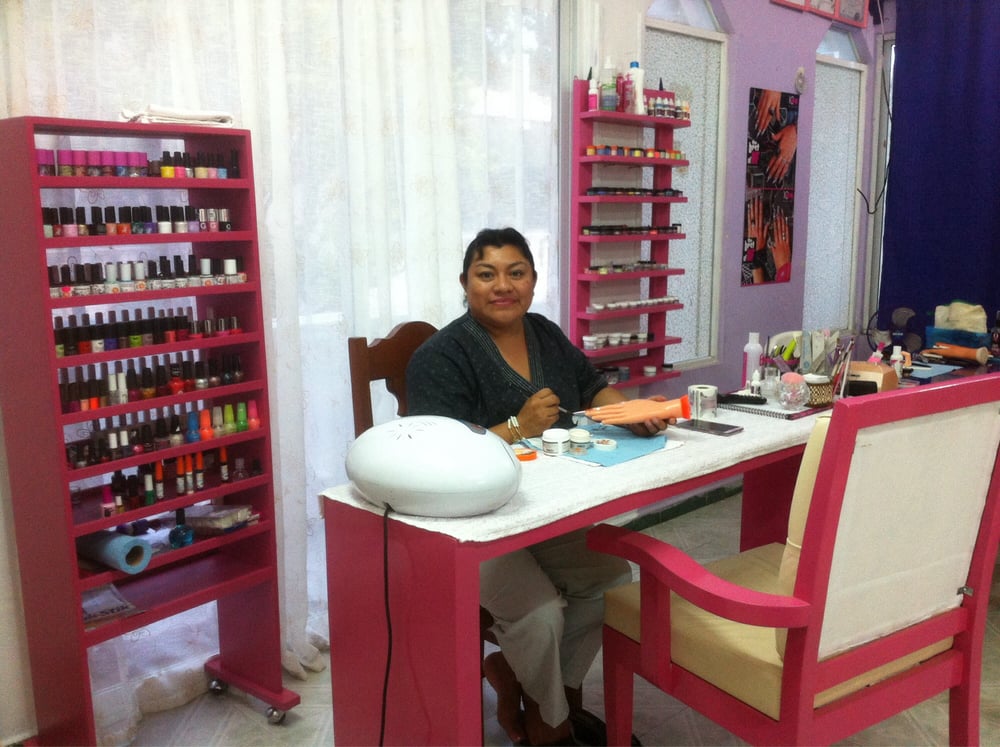 NAILS BEAUTY SALON BY LLANELA QUIAN Calle 4 Pte S/N, Cancún, Quintana