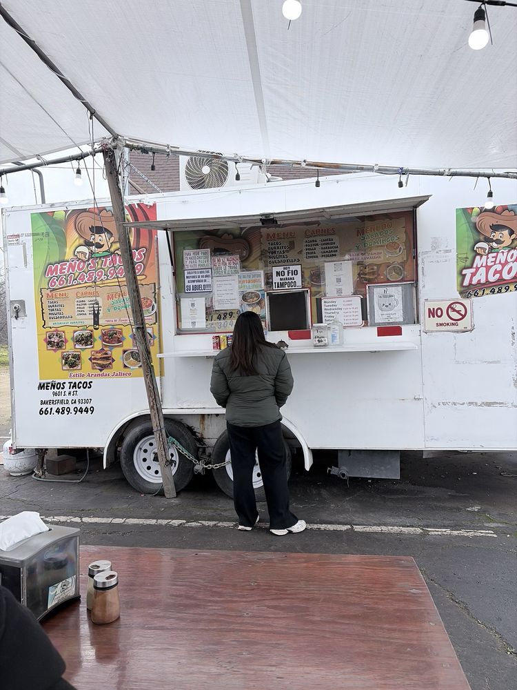 Menos Tacos