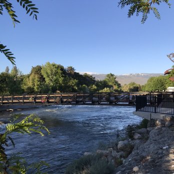 Truckee Riverwalk - One of the many pedestrian bridges - Hiking Near Me - Reno, Nevada Truckee Riverwalk - One of the many pedestrian bridges - Hiking Near Me - Reno, Nevada
