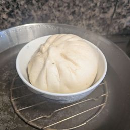 Steamed vegetable bun