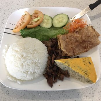 Pho Super Bowl - Alhambra - The com suon with fried fish cake and egg quiche. - Vietnamese Near Me - Alhambra, California Pho Super Bowl - Alhambra - The com suon with fried fish cake and egg quiche. - Vietnamese Near Me - Alhambra, California