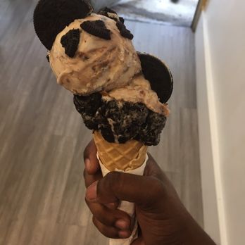 Fugo Desserts - Cookies and dreams - Desserts Near Me - Toronto, Ontario Fugo Desserts - Cookies and dreams - Desserts Near Me - Toronto, Ontario