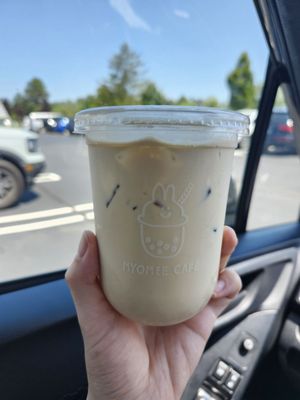 Myomee Cafe by null