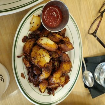 Madi - Breakfast potatoes - Breakfast & Brunch Near Me - San Diego, California Madi - Breakfast potatoes - Breakfast & Brunch Near Me - San Diego, California