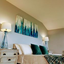 Dreamcatcher Cabin Cleaning & Lawn Care