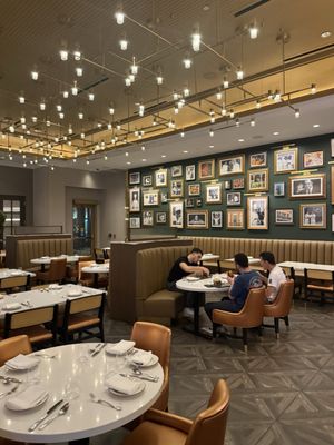 Emeril's Brasserie by null