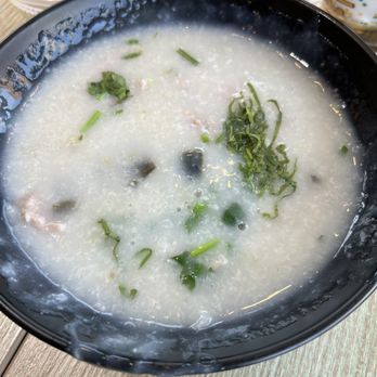 Yin Ji Chang Fen - Markham - Pork and century egg congee - Chinese Near Me - Markham, Ontario Yin Ji Chang Fen - Markham - Pork and century egg congee - Chinese Near Me - Markham, Ontario