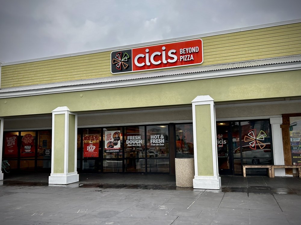 CICIS PIZZA 493 Richard Jackson Blvd, Panama City Beach, Florida