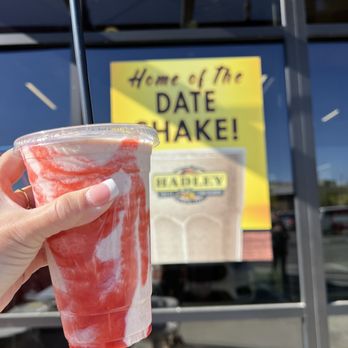 Hadley Fruit Orchards - Date shake with free strawberry add-in w/Yelp check in :) - Fruits & Veggies Near Me - Cabazon, California