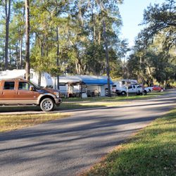 Camper's Holiday Travel Park - Campground