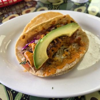 Órale - Mahi Mahi Taco with Chipolte, sauce and Avocado. - Mexican Near Me - Sylvan Lake, Michigan