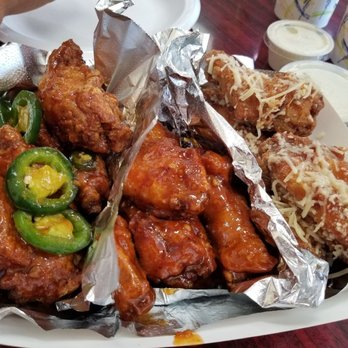 SoCal Wings - House special, honey sriracha, garlic parmesan. - Chicken Wings Near Me - Westminster, California SoCal Wings - House special, honey sriracha, garlic parmesan. - Chicken Wings Near Me - Westminster, California