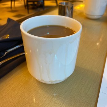B-Line Diner - Not clean coffee cup - American Near Me - Orlando, Florida