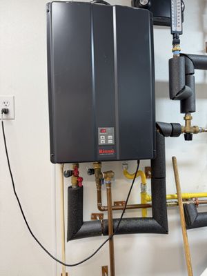 Water Heaters - Water Heater Service
Installation, repair, and replacement of tank and tankless water heaters. We carry top brands and offer same-day service on most jobs.

Tank & tankless units
Same-day replacement
Energy-efficient upgrades
All major brands