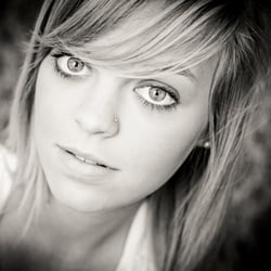 Paper Moon Photography NYC - Senior Portrait