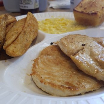 Aunt Bea's BBQ - Grilled chicken with wedges and corn. - Barbeque Near Me - Hillsville, Virginia Aunt Bea's BBQ - Grilled chicken with wedges and corn. - Barbeque Near Me - Hillsville, Virginia