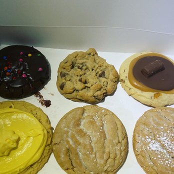 Crumbl - Rea Rd - Variety Pack - Brownie, Chocolate Chip, Twix, Pineapple Dole, Kentucky Butter and Snickerdoodle. - Bakeries Near Me - Charlotte, North Carolina Crumbl - Rea Rd - Variety Pack - Brownie, Chocolate Chip, Twix, Pineapple Dole, Kentucky Butter and Snickerdoodle. - Bakeries Near Me - Charlotte, North Carolina