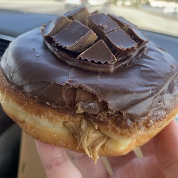 The Donut Hole - Reese's pb cup donut. 10/10! - Donuts Near Me - La Puente, California The Donut Hole - Reese's pb cup donut. 10/10! - Donuts Near Me - La Puente, California